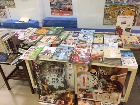 「鳥取の俳人を訪ねる旅」展示の写真