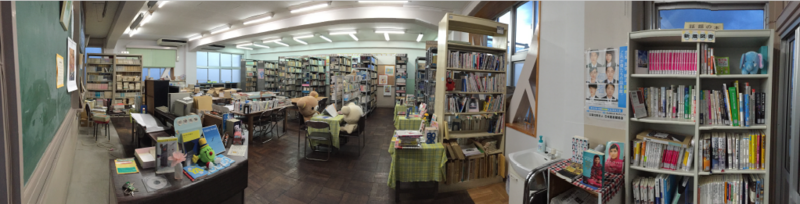 長浜高校図書館全景